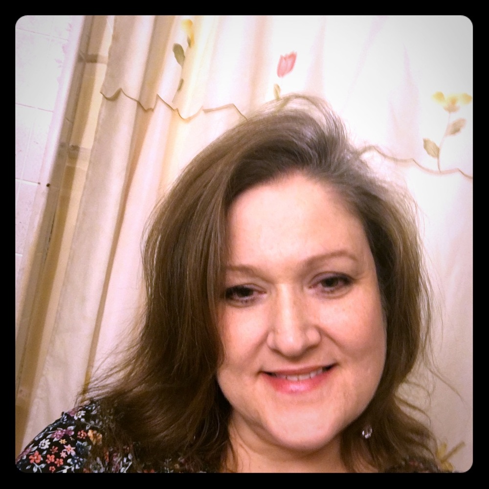 Meet your Posher, Pamela